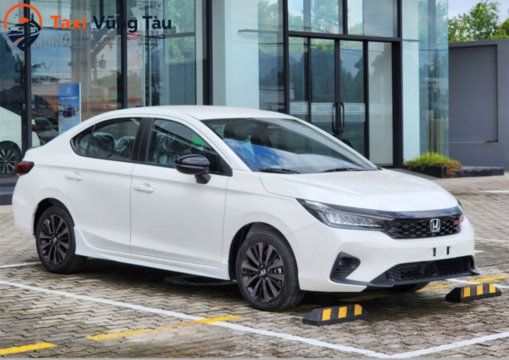 Thuê xe 4 chỗ đi Bình Châu có tài xế riêng giá rẻ