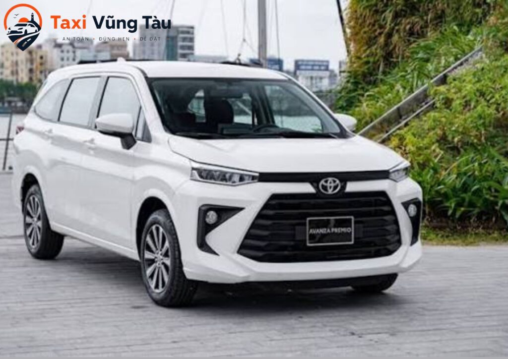 thuê xe 7 chỗ đi suối nước nóng tại bình châu