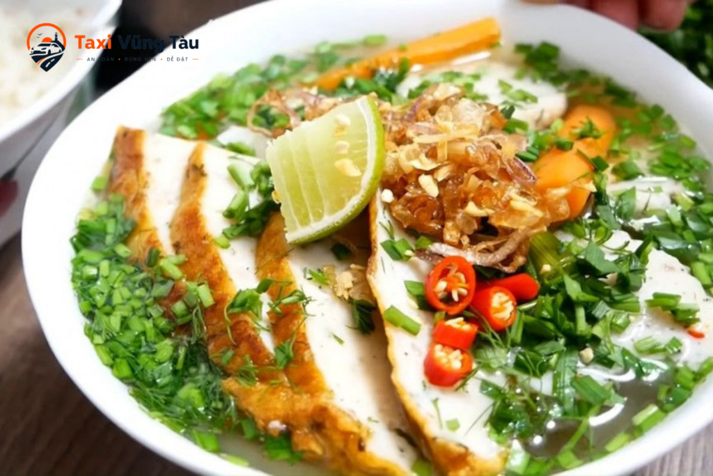 Bánh canh Long Hương nên ăn tại Vũng Tàu