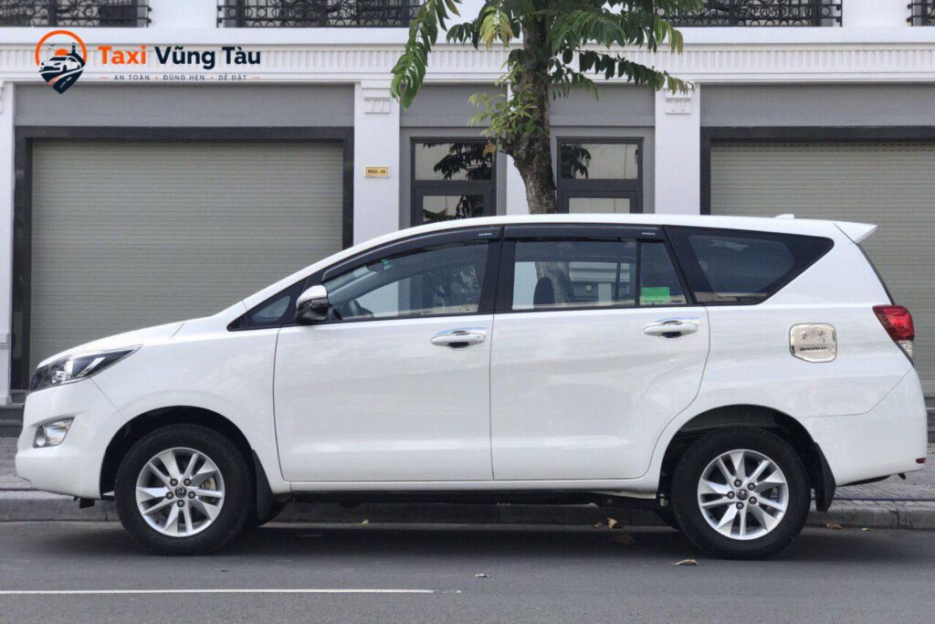 thue-xe-7-cho-di-vung-tau-7