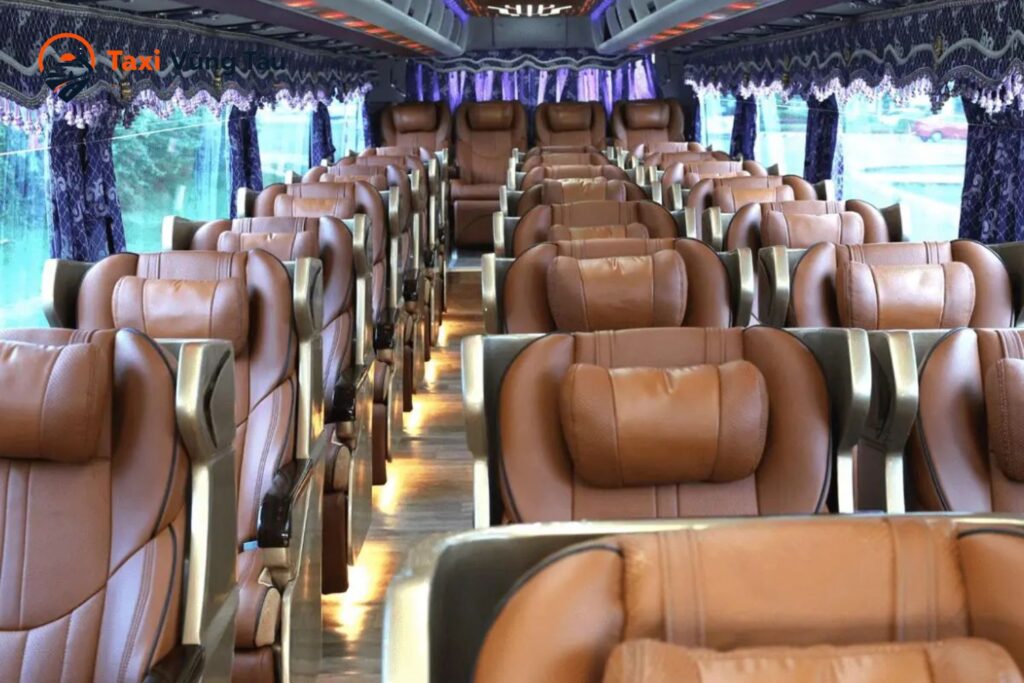 Xe limousine đời mới và đầy đủ tiện nghi cho Quý khách Xe limousine đời mới và đầy đủ tiện nghi cho Quý khách
