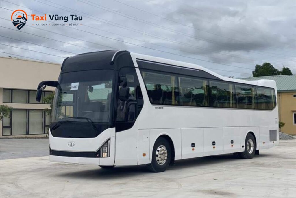 Thuê xe du lịch 45 chỗ đi Bình Châu có tài xế Thuê xe du lịch 45 chỗ đi Bình Châu có tài xế