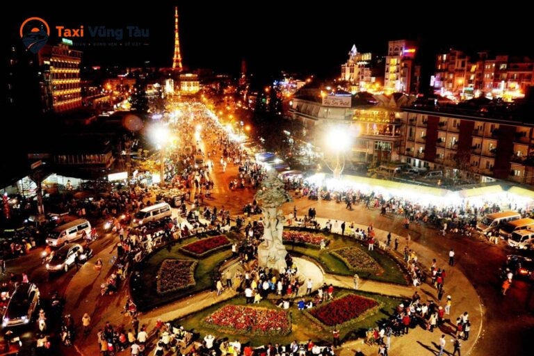 Chợ đêm Đà Lạt là địa chỉ sôi động mà du khách nào cũng nên ghé qua